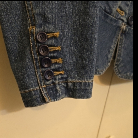 Vintage Vibes! St. John's Bay Peplum Denim Jacket-Size Medium - Picture 4 of 4
